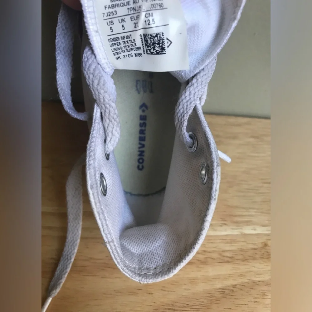 Converse All-Star Chuck Taylor High-Tops White Size: US Toddler 5 EUR 21 CM 12.5